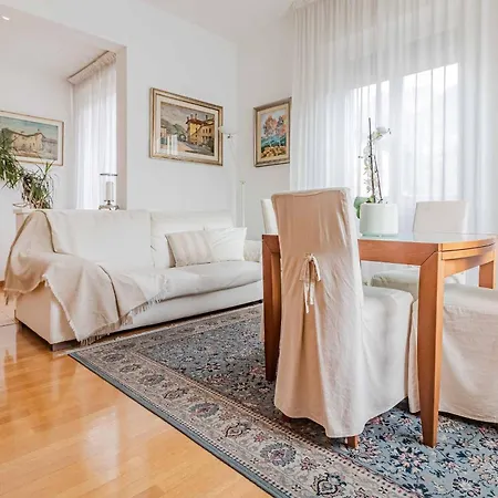 Appartement Il Di Diana Mandello del Lario