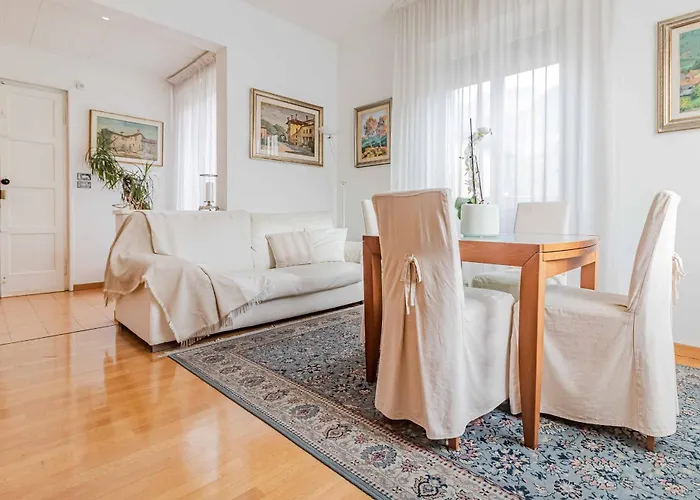 Lägenhet Il Di Diana Mandello del Lario